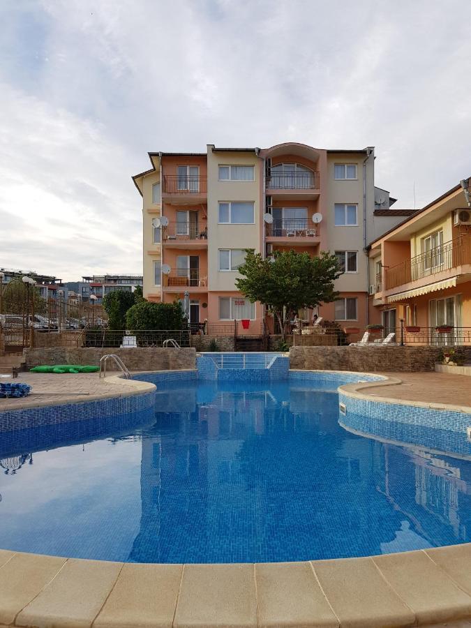 Zaliv Apartments House Sveti Vlas Exterior photo
