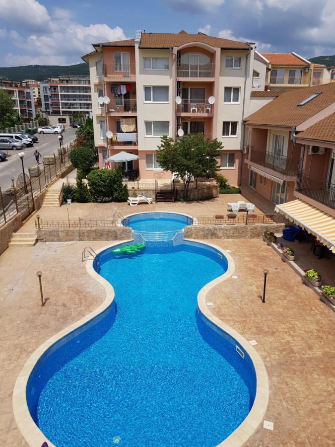 Zaliv Apartments House Sveti Vlas Exterior photo